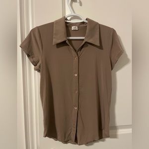 Aritzia Wilfred Pose Short Sleeve Shirt